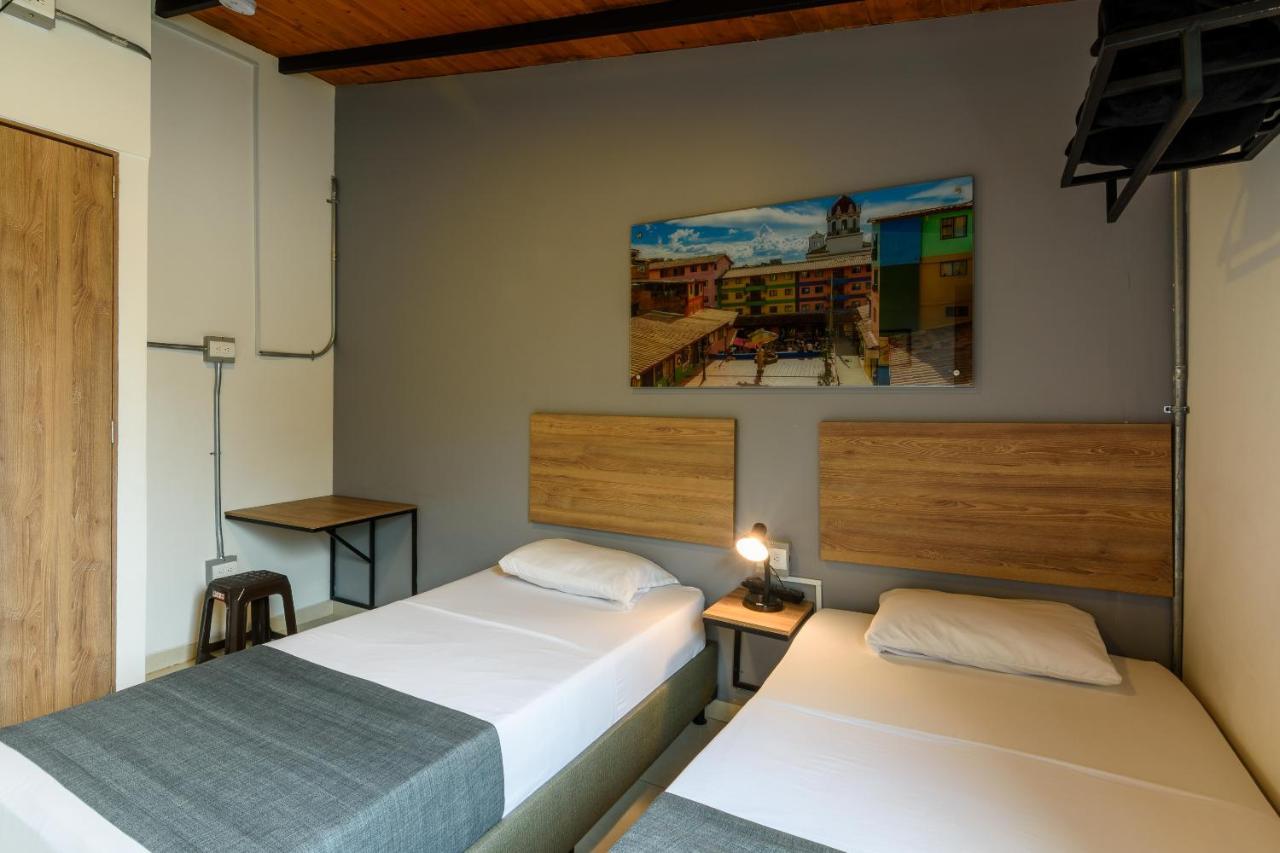 Med La Palma Hotel Medellín Buitenkant foto