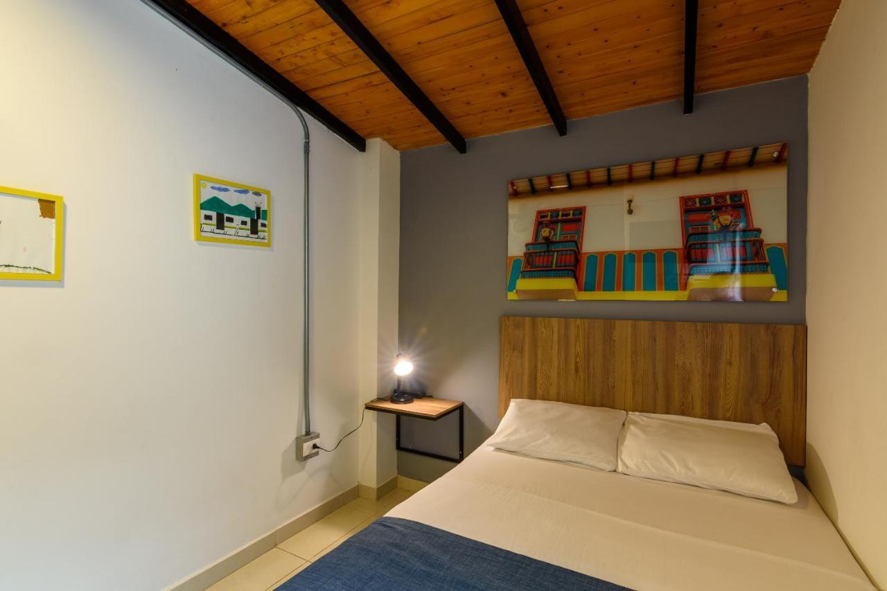 Med La Palma Hotel Medellín Buitenkant foto